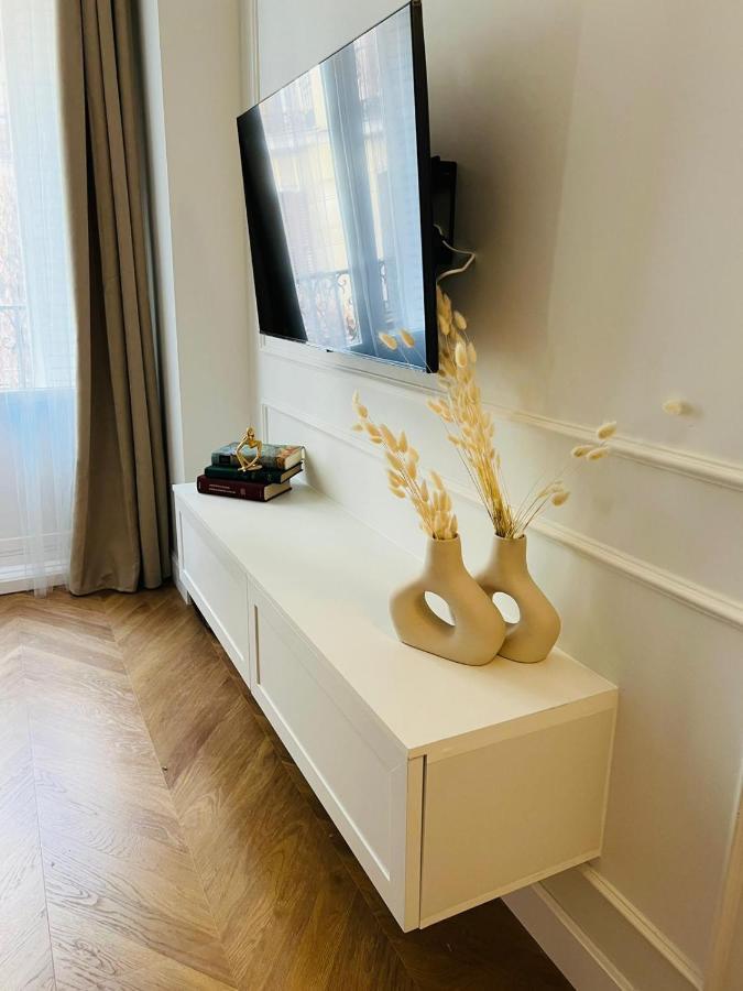 Deluxe Apartment Near Gran Via Madrid Exterior foto