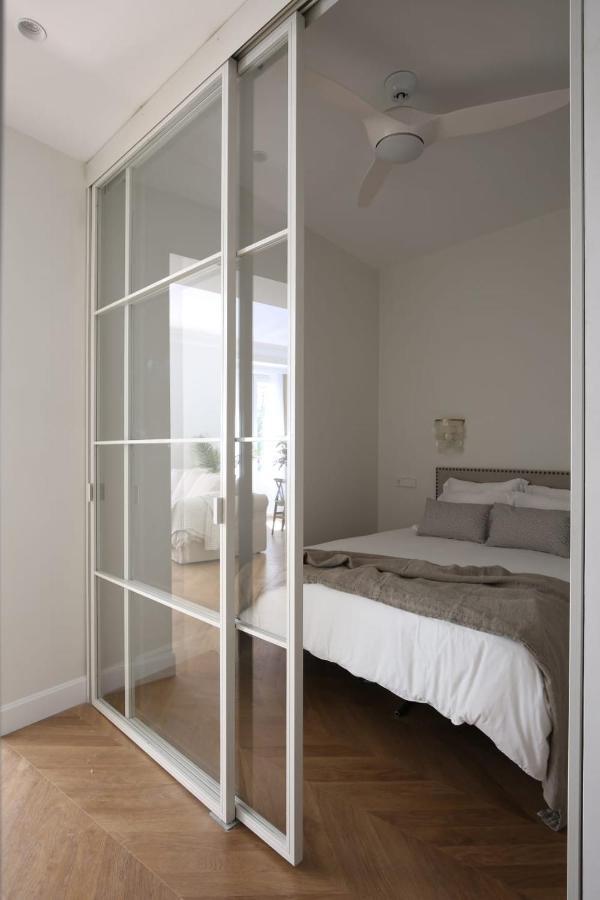 Deluxe Apartment Near Gran Via Madrid Exterior foto